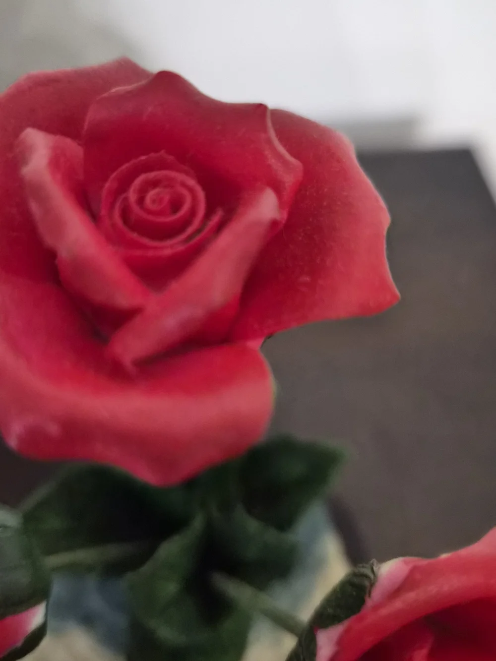 Set of 3 Decorative Porcelain Rose Floral Arrangements – Cottagecore / Vintage S